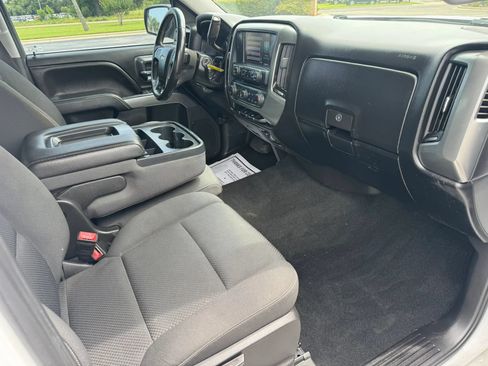 Used 2018 Chevrolet Silverado 1500 LT w/ All Star Edition AWD/4WD image 24