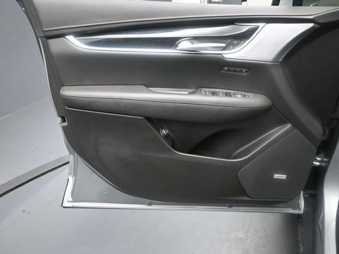 Used 2025 Cadillac XT5 Premium Luxury FWD image 20