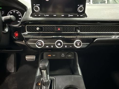 Used 2023 Honda Civic Sport image 21