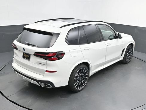 New 2026 BMW X5 xDrive40i w/ M Sport Package AWD/4WD image 38