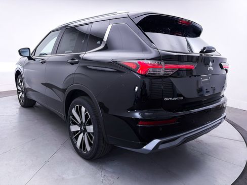 New 2026 Mitsubishi Outlander SEL FWD image 5