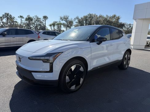 New 2026 Volvo EX30 Plus image 6
