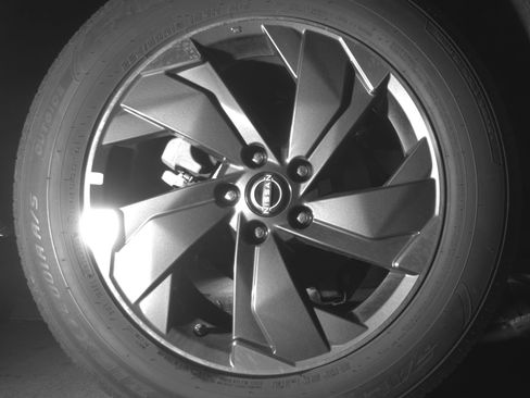 Used 2025 Nissan Rogue SV image 15