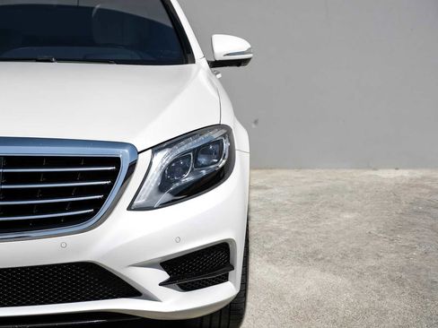 Used 2017 Mercedes-Benz S 550 Sedan image 53