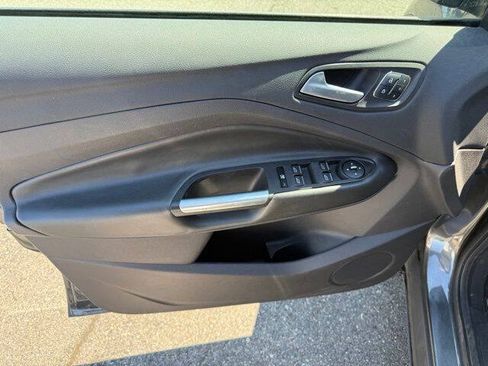 Used 2016 Ford Escape Titanium w/ Equipment Group 301A AWD/4WD image 14