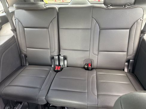 Used 2023 Chevrolet Tahoe High Country image 9