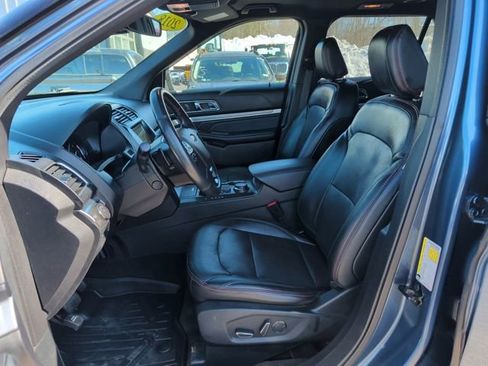 Used 2018 Ford Explorer Sport w/ Equipment Group 401A AWD/4WD image 15