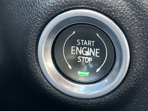 Certified 2024 Chevrolet Silverado 1500 Custom image 23