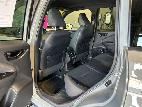 Used 2026 Subaru Forester Premium AWD/4WD image 23