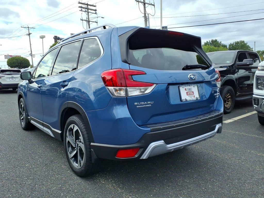 Certified 2023 Subaru Forester Touring AWD/4WD image 26