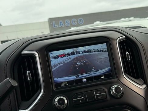 Used 2020 GMC Sierra 1500 AT4 w/ AT4 Premium Package image 5