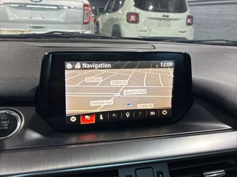 Used 2017 MAZDA MAZDA6 Touring FWD image 12