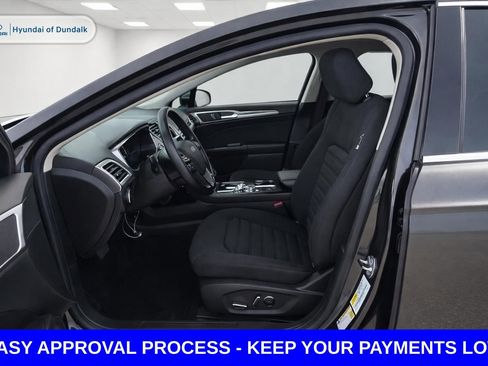 Used 2020 Ford Fusion SE FWD image 10