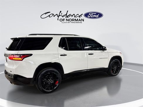 Used 2020 Chevrolet Traverse Premier w/ Redline Edition image 9