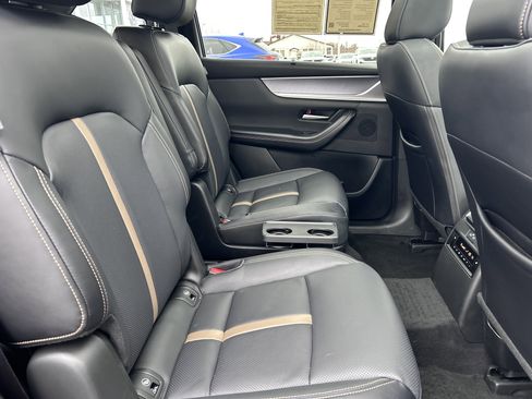 Used 2025 MAZDA CX-90 3.3 Turbo w/ Premium Plus Pkg image 30