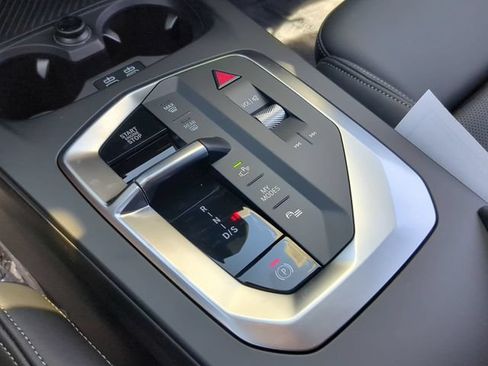 Used 2025 BMW M235i xDrive AWD/4WD image 22