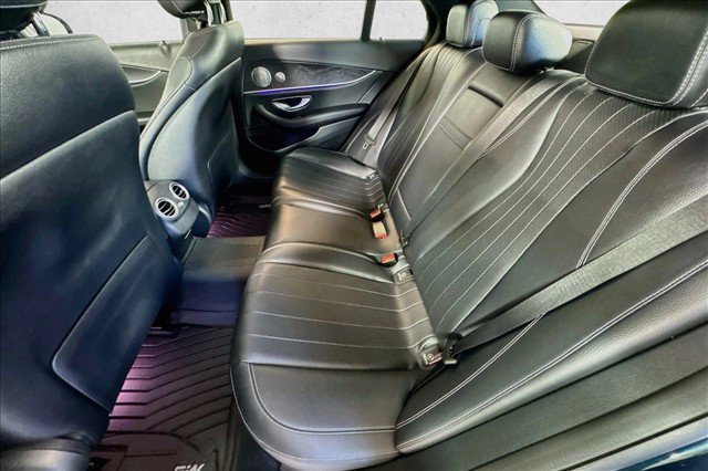 Used 2017 Mercedes-Benz E 300 image 23
