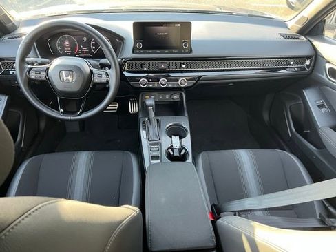 Used 2025 Honda Civic Sport image 18