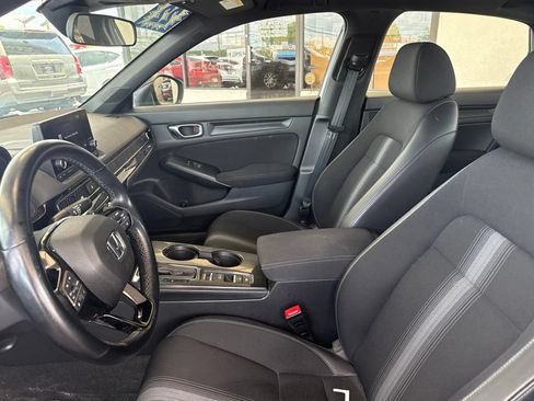 Used 2022 Honda Civic Sport image 12
