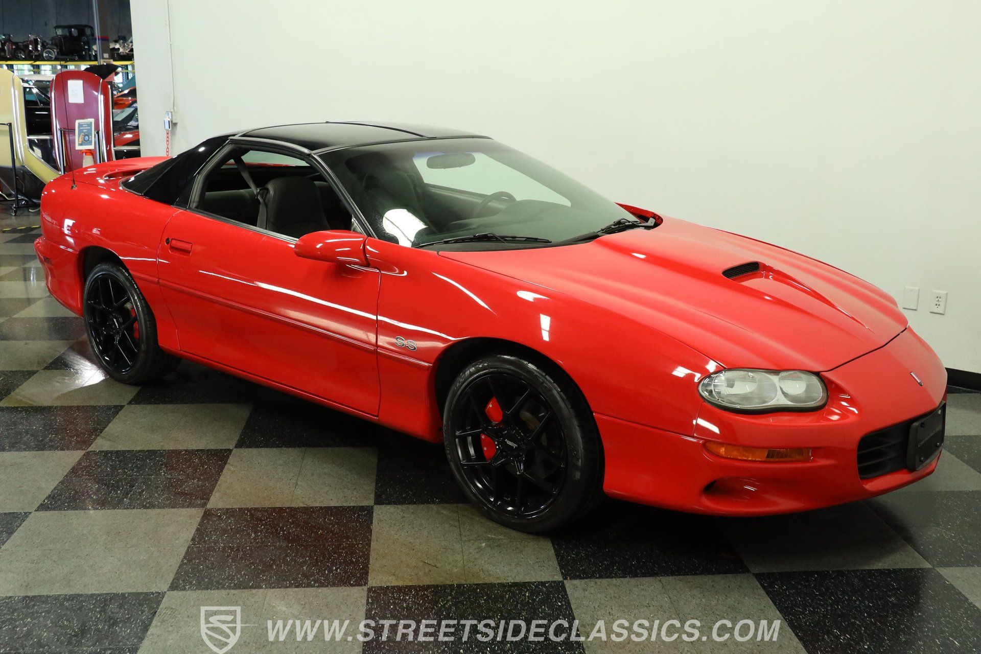 Used 2002 Chevrolet Camaro Z28 w/ SS Performance/Appearance Pkg RWD image 14