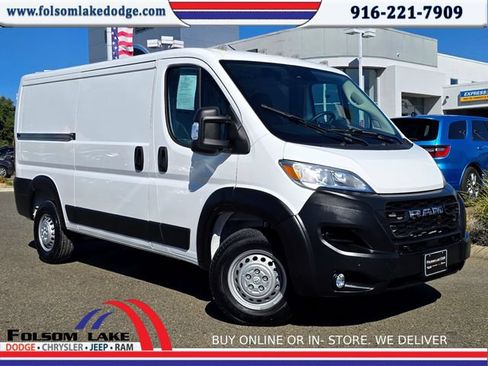 Used 2024 RAM ProMaster 2500 w/ Safety Group FWD image 1