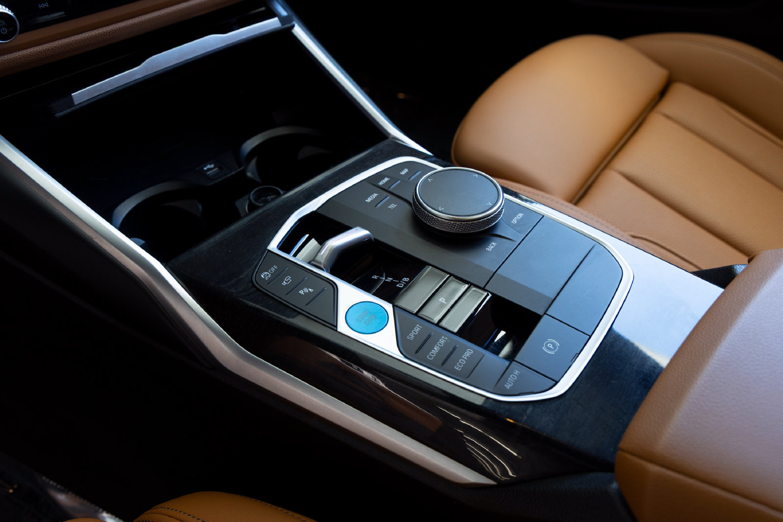 Certified 2024 BMW i4 eDrive35 w/ Premium Package RWD image 17