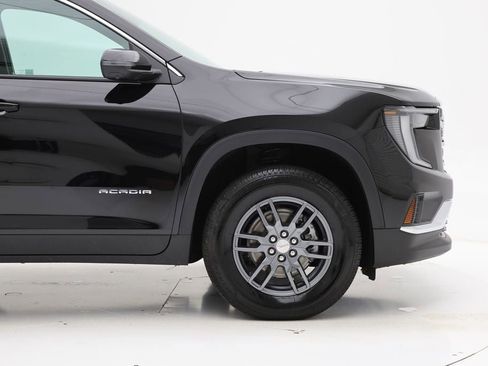 Used 2025 GMC Acadia Elevation image 4