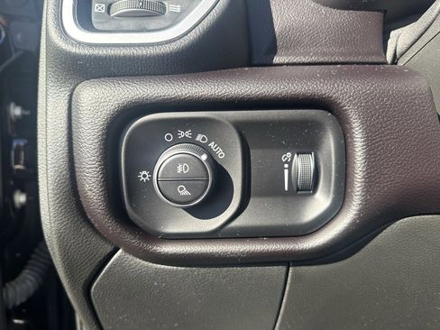 Used 2024 RAM 2500 Big Horn w/ Night Edition image 18