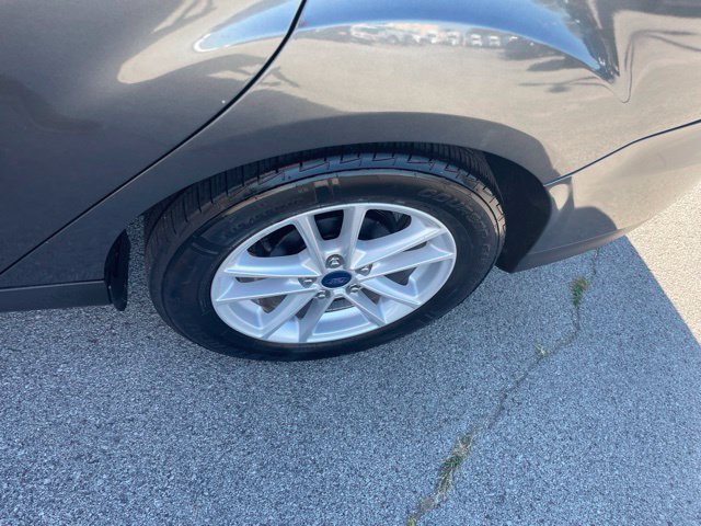 Used 2018 Ford Focus SE w/ Interior Protection Package FWD image 13
