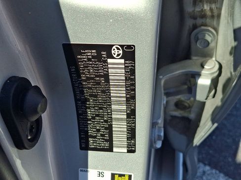 Used 2025 Toyota Corolla LE FWD image 27