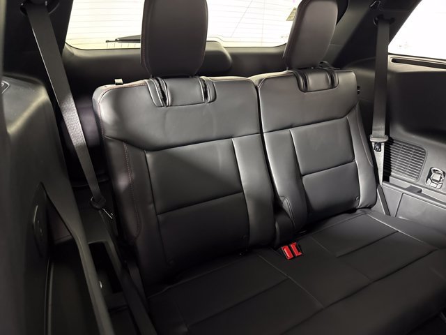 New 2026 Ford Explorer ST-Line w/ ST-Line Street Pack AWD/4WD image 17
