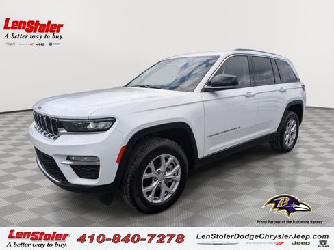 Used 2022 Jeep Grand Cherokee Limited AWD/4WD image 1