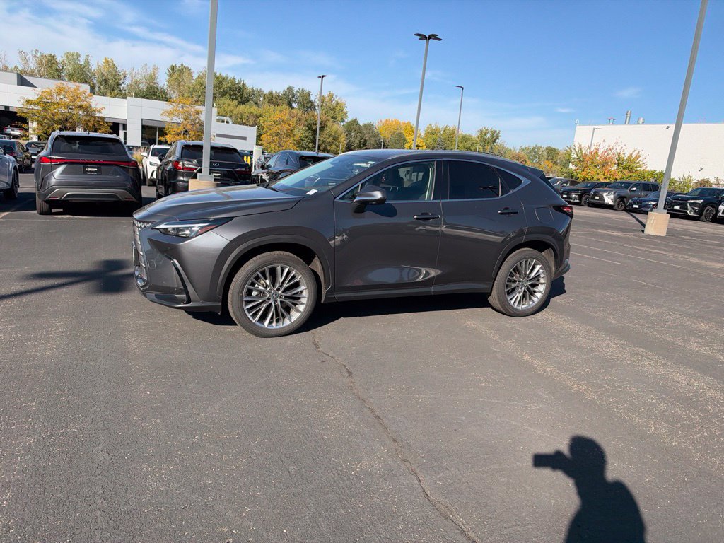 Used 2026 Lexus NX 350h AWD w/ Accessory Package (2T) image 3