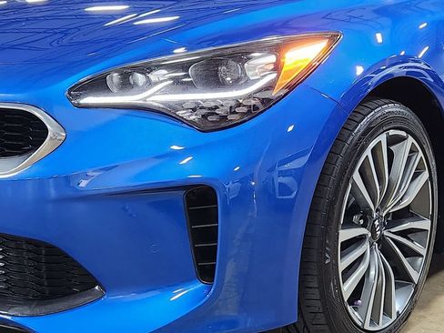 Used 2019 Kia Stinger Premium RWD image 14