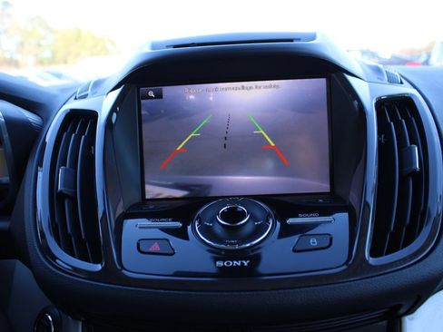 Used 2013 Ford C-MAX Energi SEL image 24