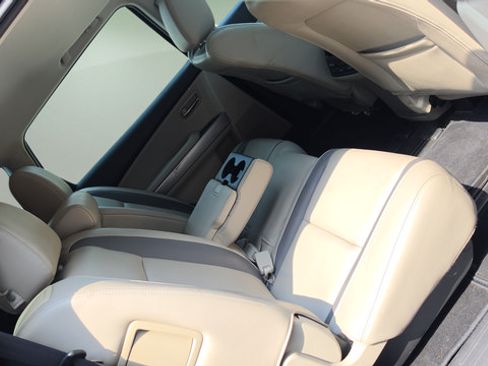 Used 2012 MAZDA CX-9 Grand Touring w/ Moonroof & Bose Audio Pkg FWD image 15