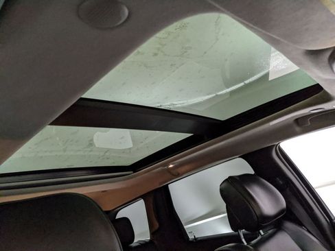 Used 2018 Jeep Grand Cherokee Summit image 27