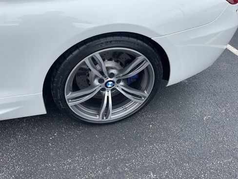 Used 2015 BMW M6 Convertible RWD image 13