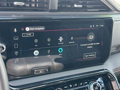 Used 2025 GMC Sierra 1500 AT4 image 12