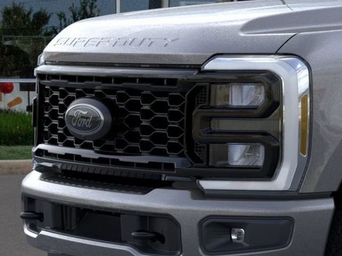 New 2026 Ford F250 XLT w/ XLT Premium Package AWD/4WD image 17