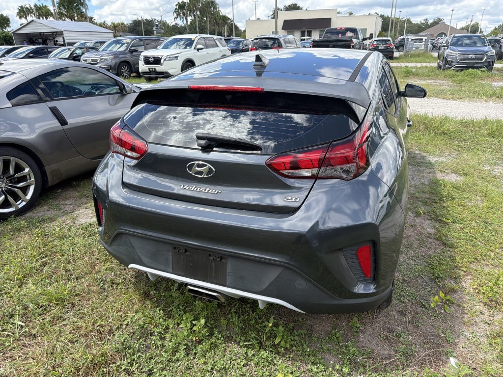 Used 2019 Hyundai Veloster 2.0 FWD image 8