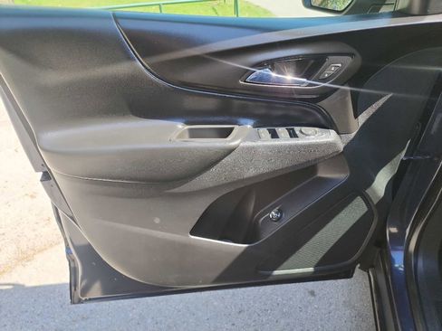 Used 2018 Chevrolet Equinox LT w/ Sun & Infotainment Package image 13