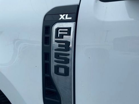 Used 2024 Ford F350 XL w/ FX4 Off-Road Package AWD/4WD image 38