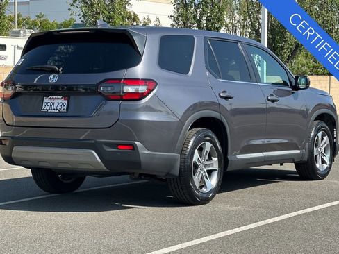 Certified 2023 Honda Pilot EX-L image 4