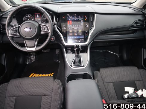 Used 2023 Subaru Outback Premium image 11