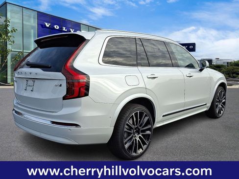 New 2026 Volvo XC90 B6 Plus w/ Protection Package Premier image 5