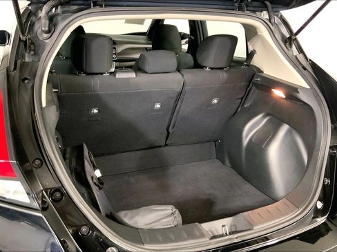 Used 2023 Nissan Leaf S FWD image 4