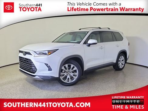 Used 2026 Toyota Grand Highlander AWD Hybrid image 1