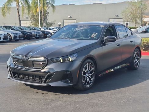 Used 2024 BMW i5 M60 w/ Premium Package AWD/4WD image 5