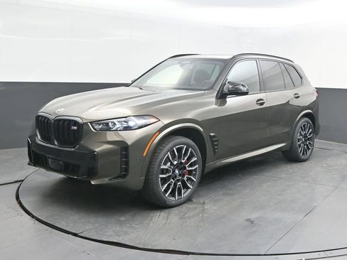 New 2026 BMW X5 M60i image 1